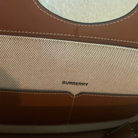 New never use it off white color authentic - Picture 1 of 5